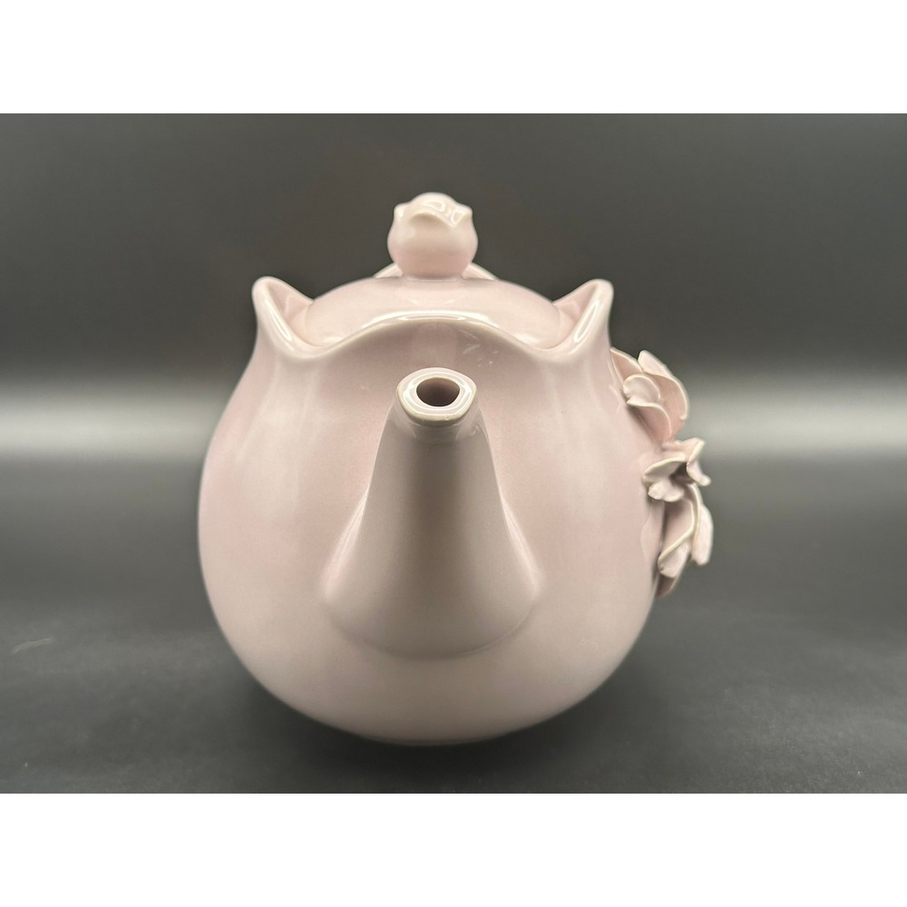 Lavender Ceramic Teapot 3D Floral Applique Scalloped Rim Vintage Pastel 6.5in - Picture 5 of 11